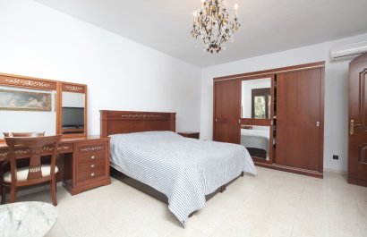 Resale - Villa - Torrevieia - La Mata
