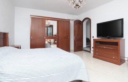 Resale - Villa - Torrevieia - La Mata