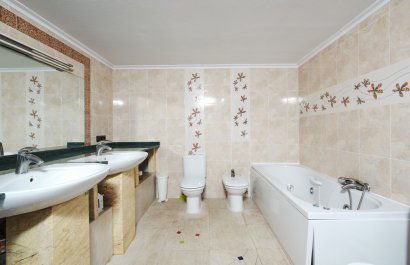 Resale - Villa - Torrevieia - La Mata