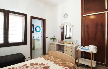 Resale - Villa - Torrevieia - La Mata