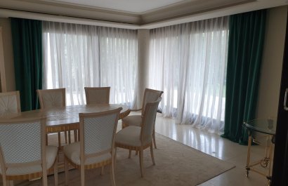 Resale - Villa - Marbella - Sierra Blanca