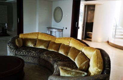 Resale - Villa - Marbella - Sierra Blanca