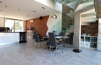 Resale - Villa - Torrevieia - Los Angeles