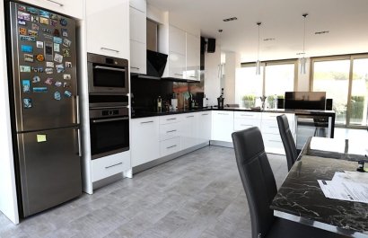 Resale - Villa - Torrevieia - Los Angeles