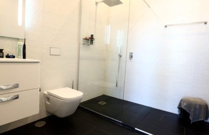 Resale - Villa - Torrevieia - Los Angeles