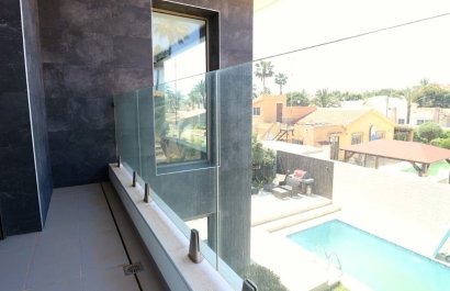 Resale - Villa - Torrevieia - Los Angeles