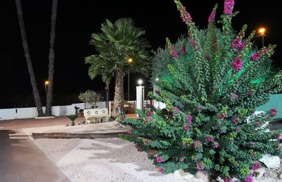 Resale - Villa - Orihuela Costa - Orihuela