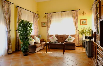 Resale - Villa - Orihuela Costa - Orihuela