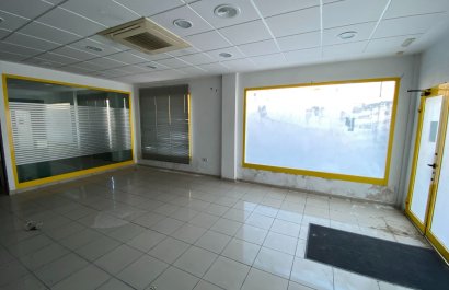 Resale - Townhouse / Duplex / Corner - Salinas