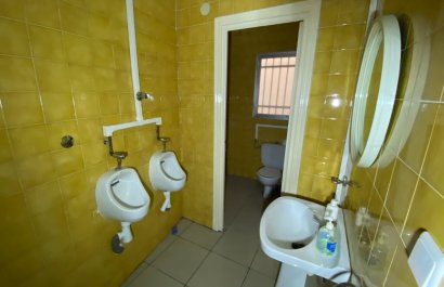 Resale - Townhouse / Duplex / Corner - Salinas