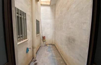 Resale - Townhouse / Duplex / Corner - Salinas