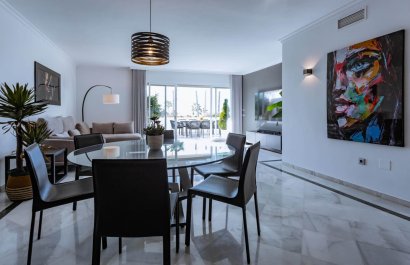 Resale - Apartment / flat - Marbella - Los Monteros