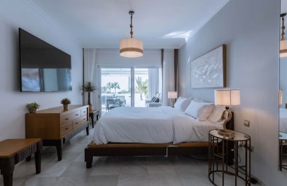 Resale - Apartment / flat - Marbella - Los Monteros