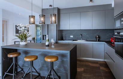 Resale - Apartment / flat - Marbella - Los Monteros