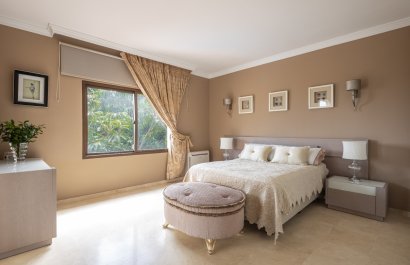 Resale - Villa - Estepoa - El Paraíso