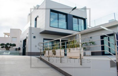 Resale - Villa - San Miguel de Salinas - Urbanizaciones