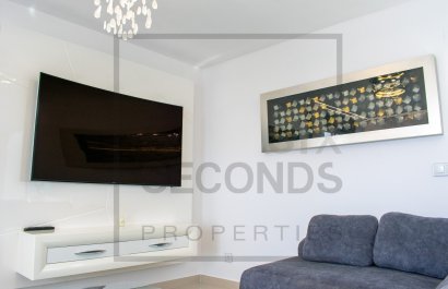 Resale - Villa - San Miguel de Salinas - Urbanizaciones