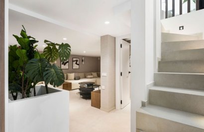 Resale - Townhouse / Duplex / Corner - Marbella - Golden Mile