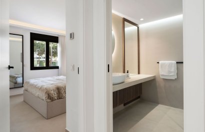 Resale - Townhouse / Duplex / Corner - Marbella - Golden Mile