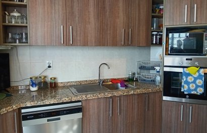 Resale - Apartment / flat - Marbella - Nueva Andalucía