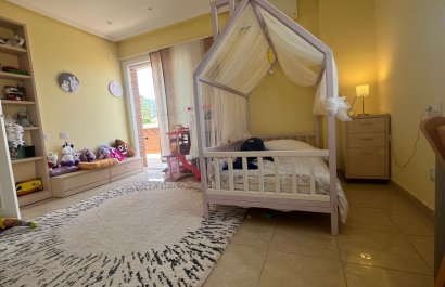 Resale - Villa - Benidorm