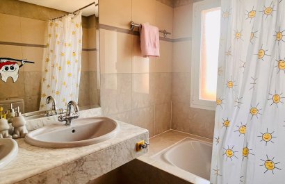 Resale - Villa - Benidorm