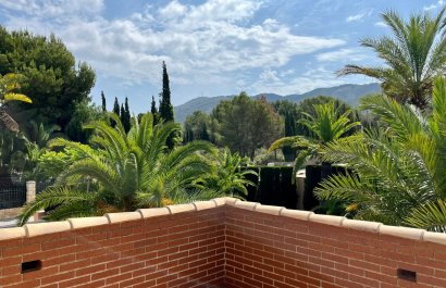 Resale - Villa - Benidorm