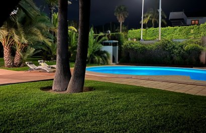 Resale - Villa - Benidorm