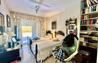 Resale - Apartment / flat - Marbella - Guadalmina Alta