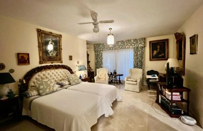 Resale - Apartment / flat - Marbella - Guadalmina Alta