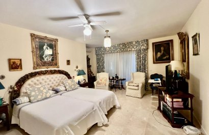 Resale - Apartment / flat - Marbella - Guadalmina Alta