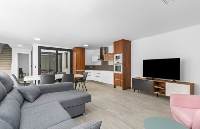 Resale - Villa - San Miguel de Salinas - Costa Blanca South