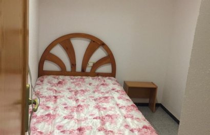 Resale - Townhouse / Duplex / Corner - Santa Pola - Santiago Bernabeu