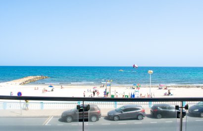 Resale - Apartment / flat - Torrevieia - Playa Los Locos