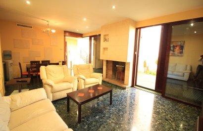 Reventa - Townhouse / Duplex - Villanueva Rio Segura - Villanueva