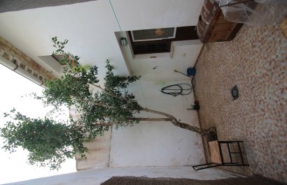 Reventa - Townhouse / Duplex - Blanca