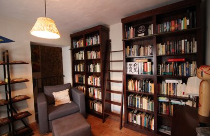 Reventa - Townhouse / Duplex - Blanca