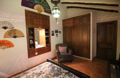 Reventa - Townhouse / Duplex - Blanca