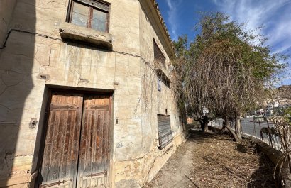 Resale - Townhouse / Duplex / Corner - Blanca