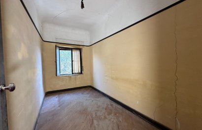 Resale - Townhouse / Duplex / Corner - Blanca