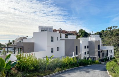 Resale - Apartment / flat - Marbella - Nueva Andalucía