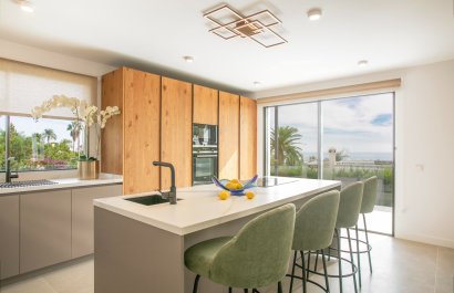 Resale - Villa - Marbella - Nagueles