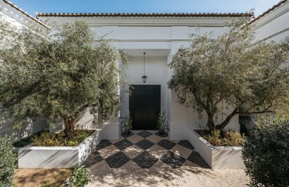 Resale - Villa - Benahavís