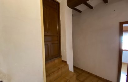 Resale - Townhouse / Duplex / Corner - Sax