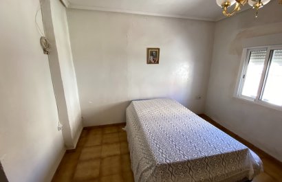 Resale - Townhouse / Duplex / Corner - Sax