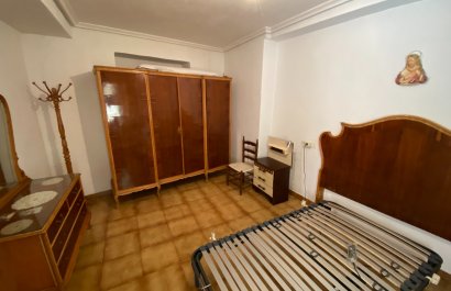 Resale - Townhouse / Duplex / Corner - Sax