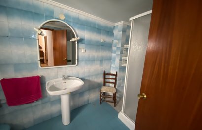 Resale - Townhouse / Duplex / Corner - Sax