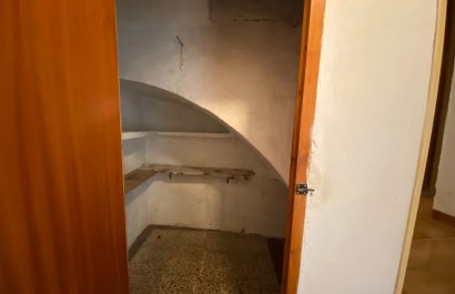 Resale - Townhouse / Duplex / Corner - Sax