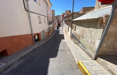 Resale - Townhouse / Duplex / Corner - Sax