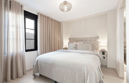 Resale - Villa - Marbella - Nueva Andalucía